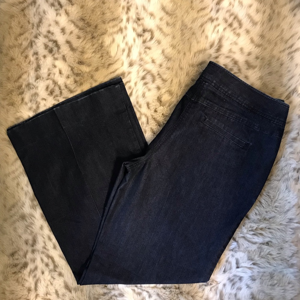 Kenneth Cole Wide Leg Jeans